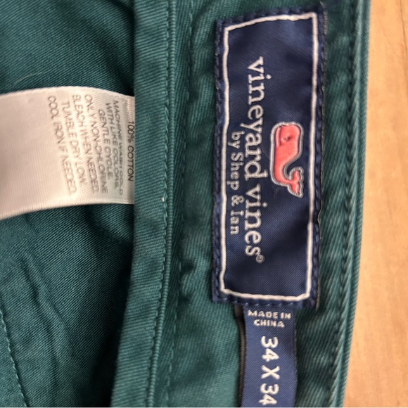 Vineyard Vines Men’s Breaker Pant - Picture 2 of 4